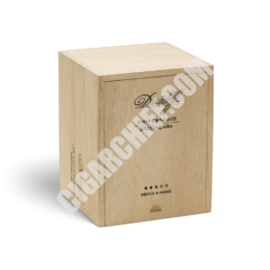 Davidoff-Cigars-Anniversario-Special-R-Closed-Box-of-25-Cigars