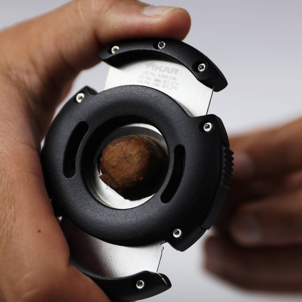Cigrate Cutter Xikar XI 403BK XO Guillotine Circular Cutter Black Cuts Up To 64 Ring ...